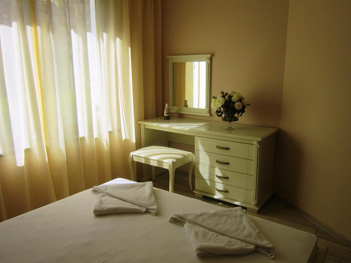 Aparthotel Artur Sveti Vlas Exterior photo