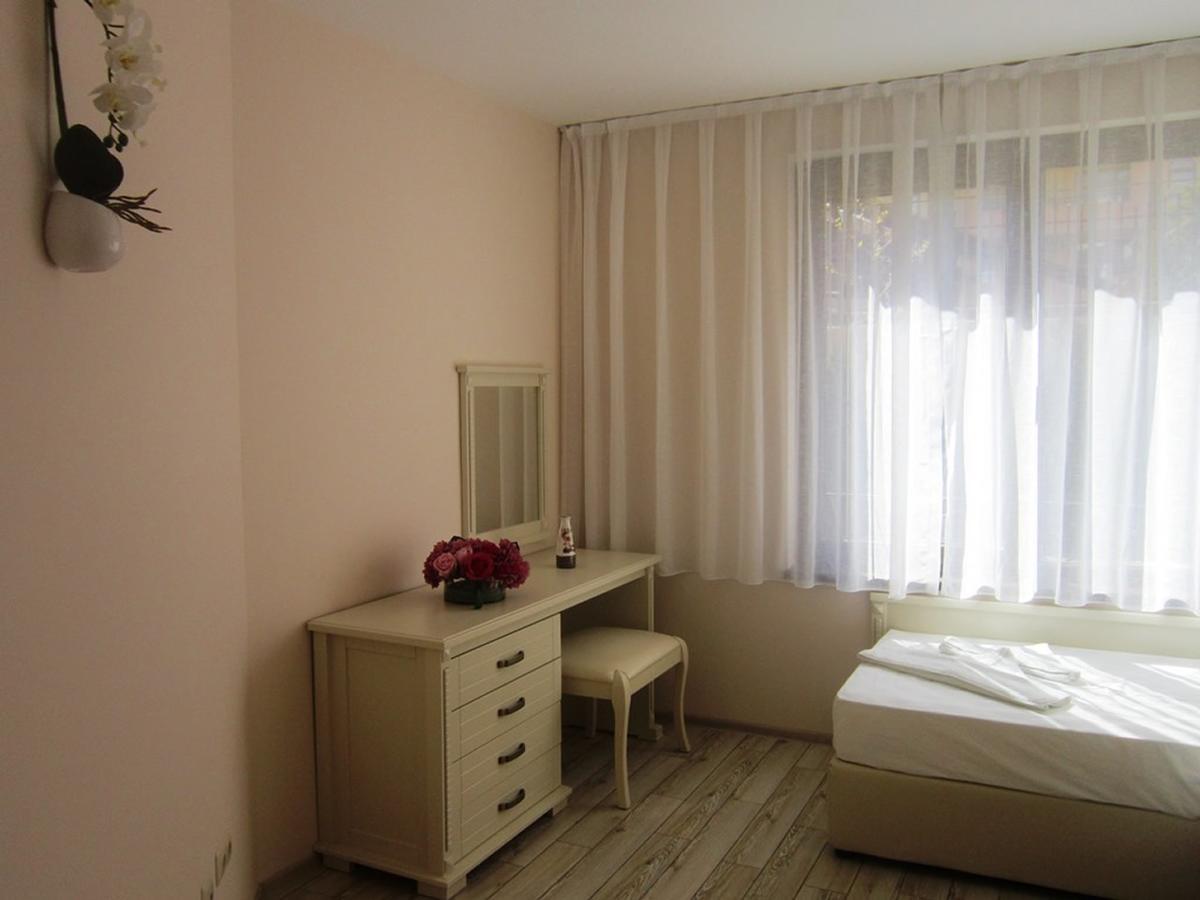 Aparthotel Artur Sveti Vlas Exterior photo