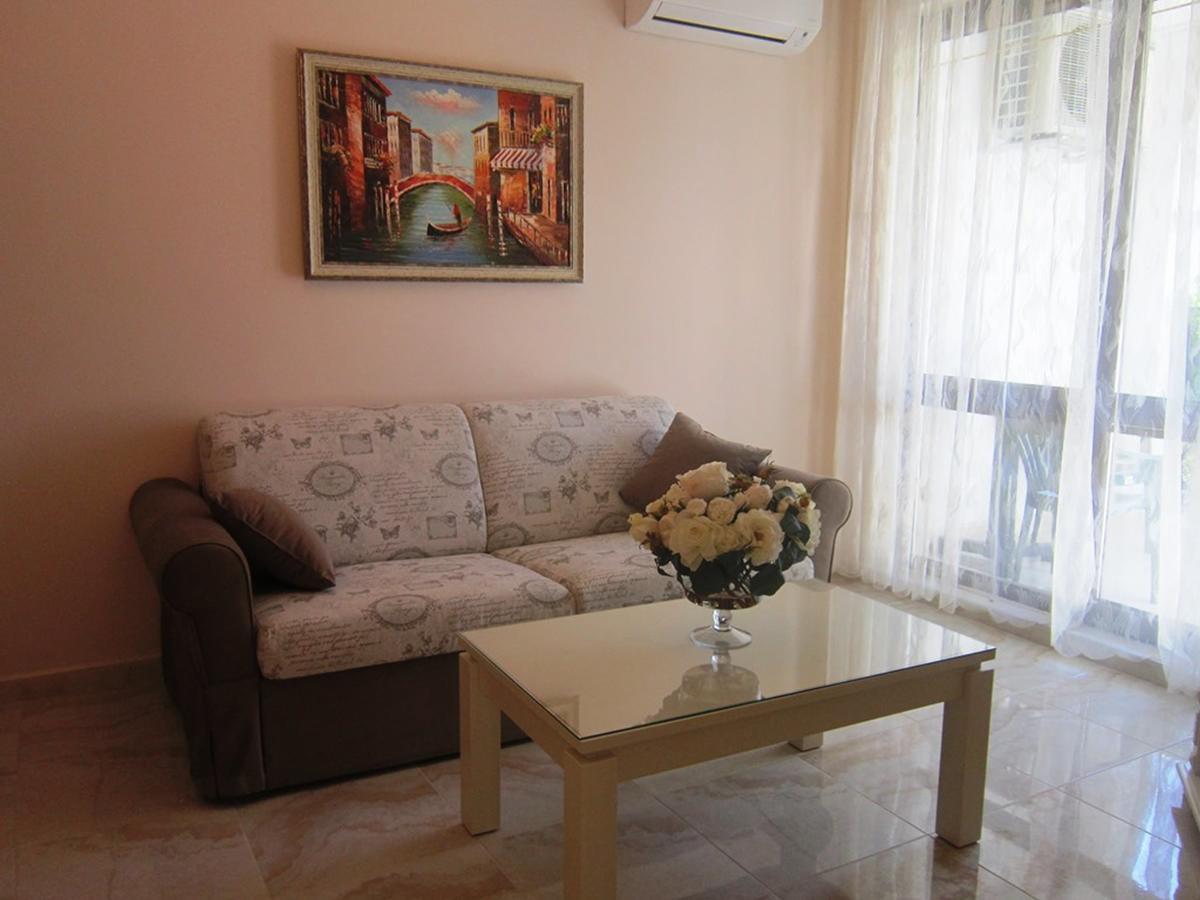 Aparthotel Artur Sveti Vlas Exterior photo